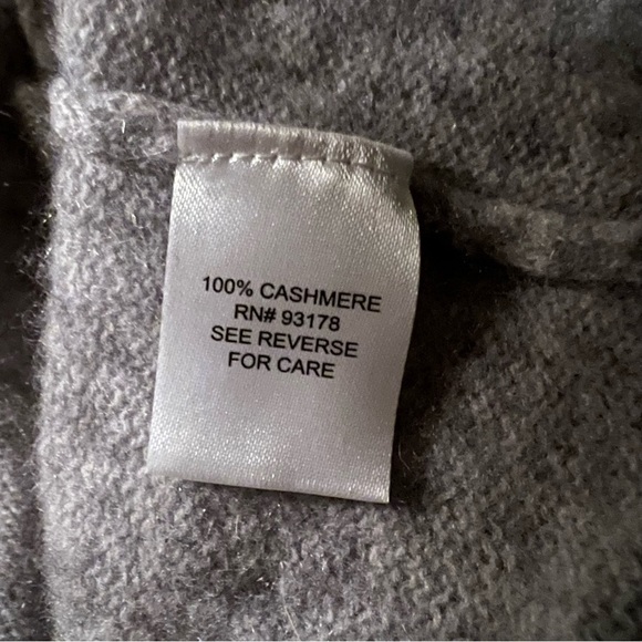 100% Cashmere cropped turtleneck sweater size L nwot - Picture 6 of 9